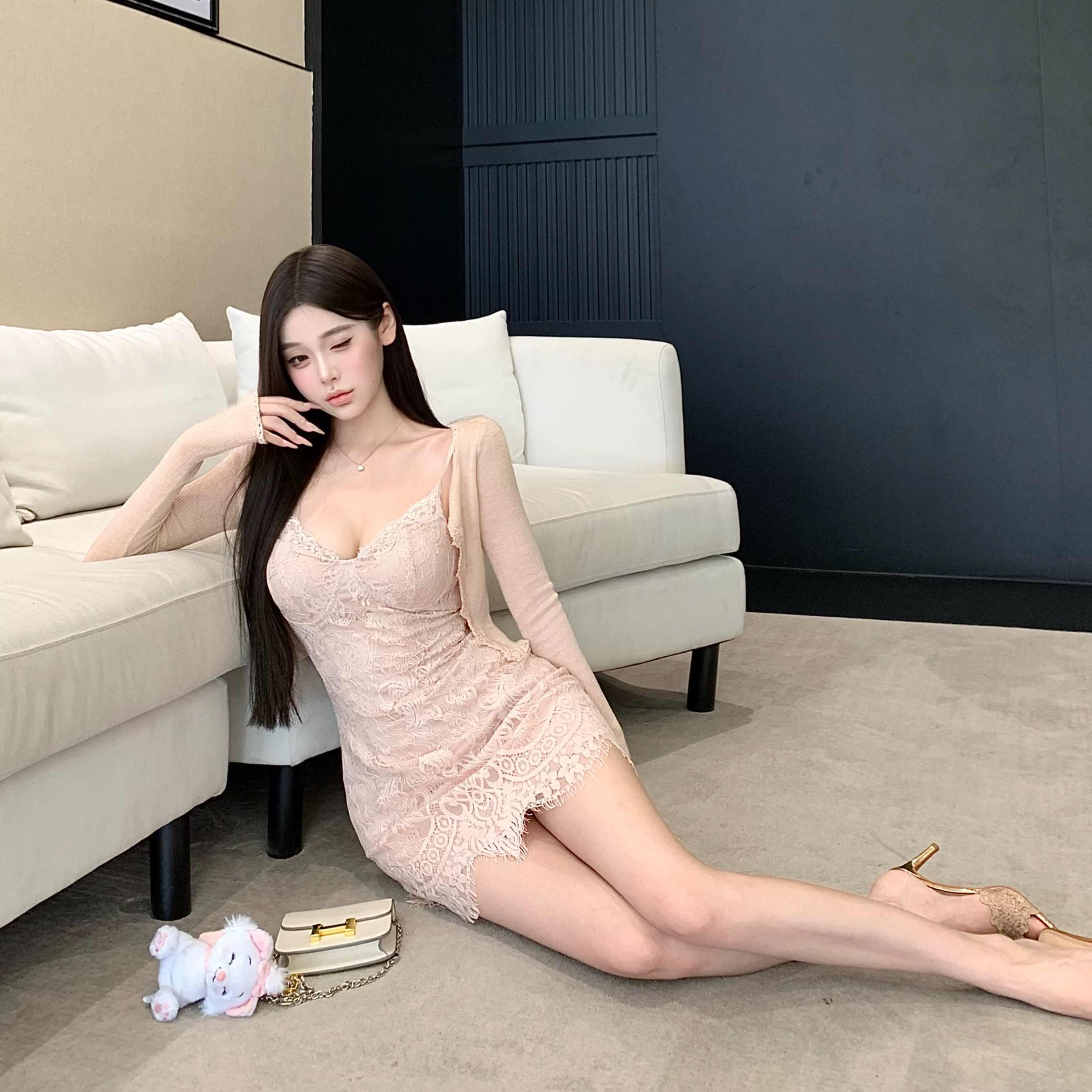 Evening plans set CTP895 images